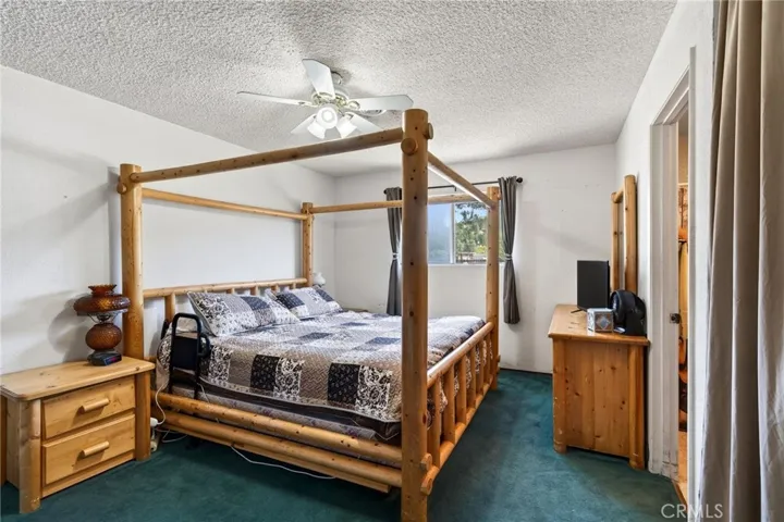 2888 Meadow Creek, Clearlake Oaks, California 95423