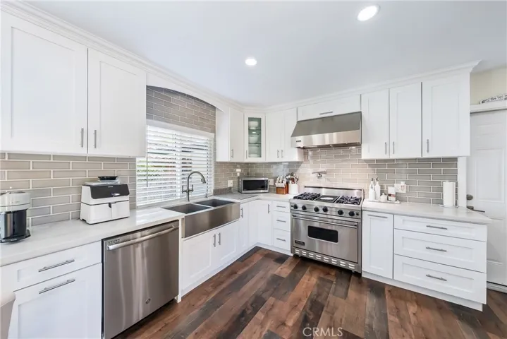 812 N Euclid, Fullerton, California 92832