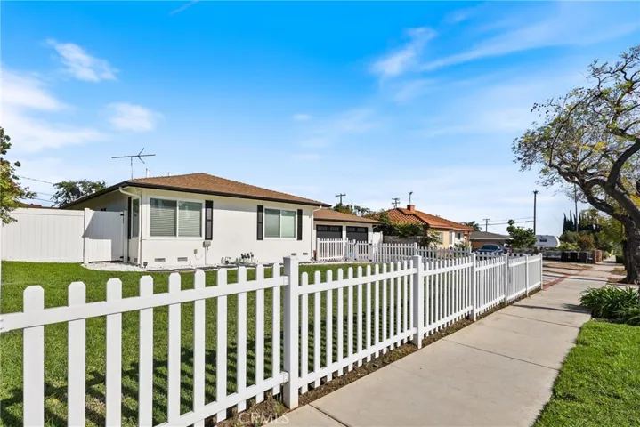 812 N Euclid, Fullerton, California 92832
