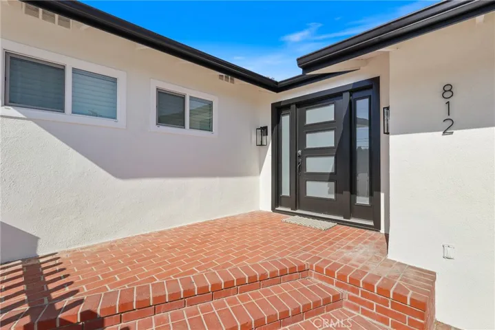 812 N Euclid, Fullerton, California 92832