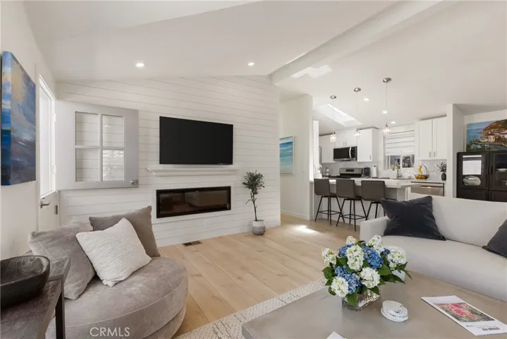 268 Revere Way, Newport Beach, California 92660