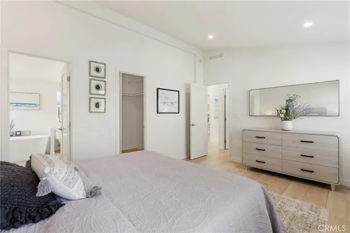 268 Revere Way, Newport Beach, California 92660