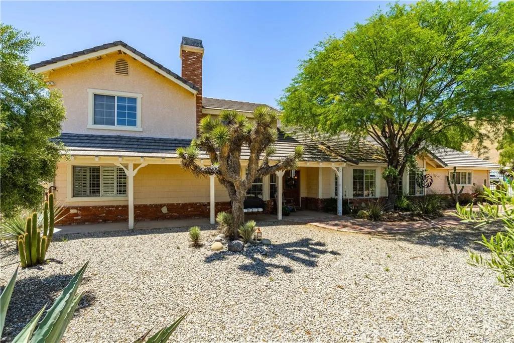 13602 Sego, Agua Dulce, California 91390 — photo 4