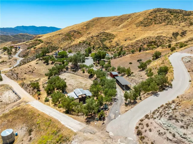 13602 Sego, Agua Dulce, California 91390