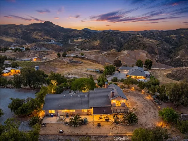 13602 Sego, Agua Dulce, California 91390