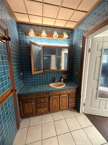 Vanity