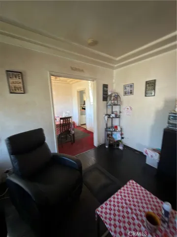 1445 104 St, Los Angeles, California 90047