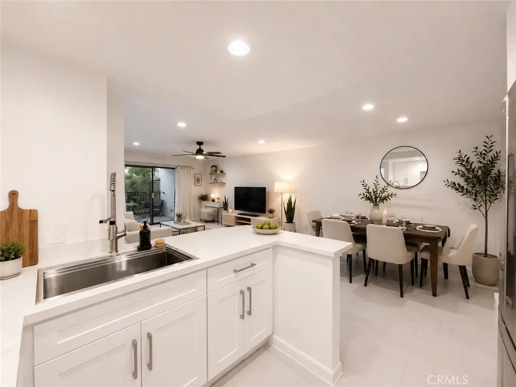 700 W 3rd Street A104, Santa Ana, California 92701 — photo 5