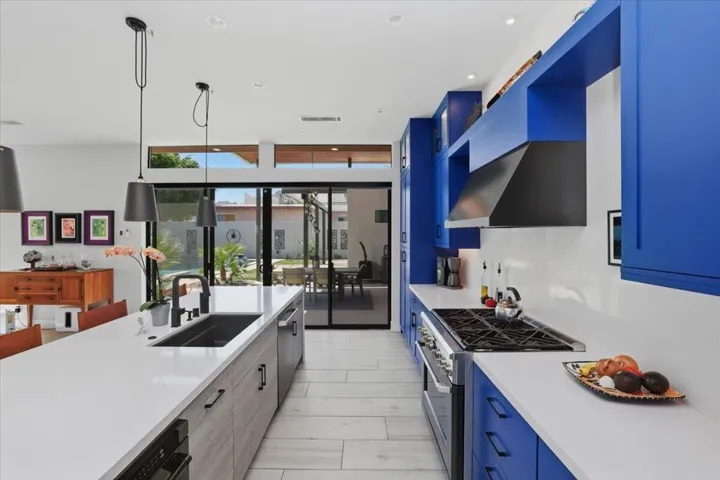 Quartz Counters