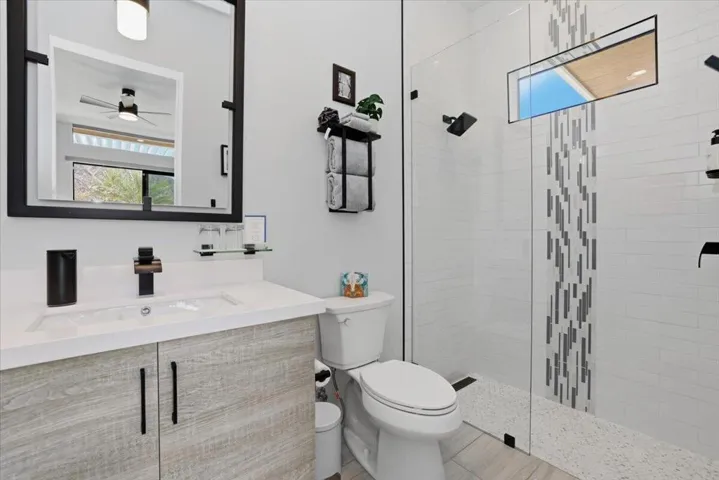 1st Casita Bathroom
