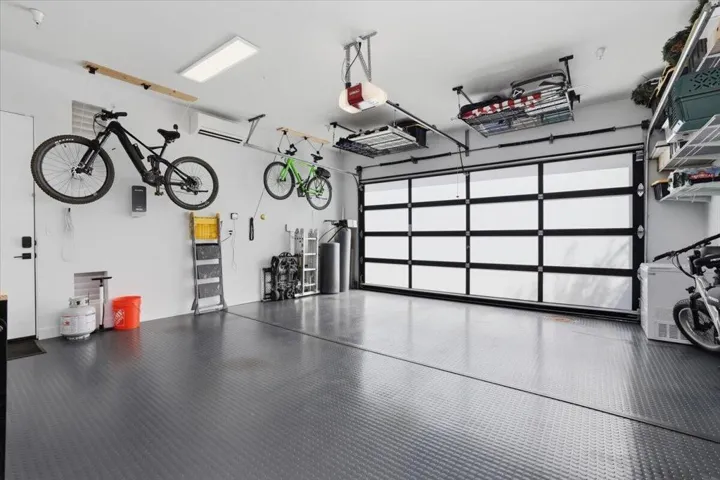 2 Car Garage