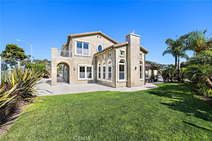 Plenty of outdoor entertaining space.