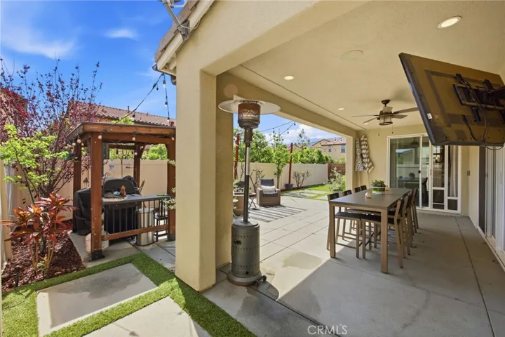 4141 Adishian, Corona, California 92883