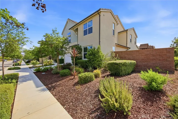 4141 Adishian, Corona, California 92883