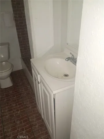 924 E Main, Barstow, California 92311