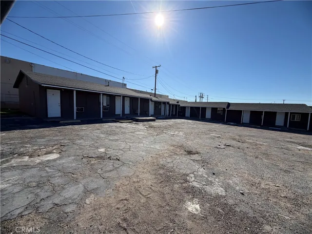 924 E Main, Barstow, California 92311