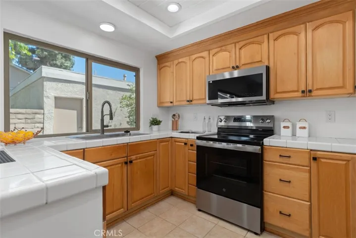 2 Snapdragon, Irvine, California 92604