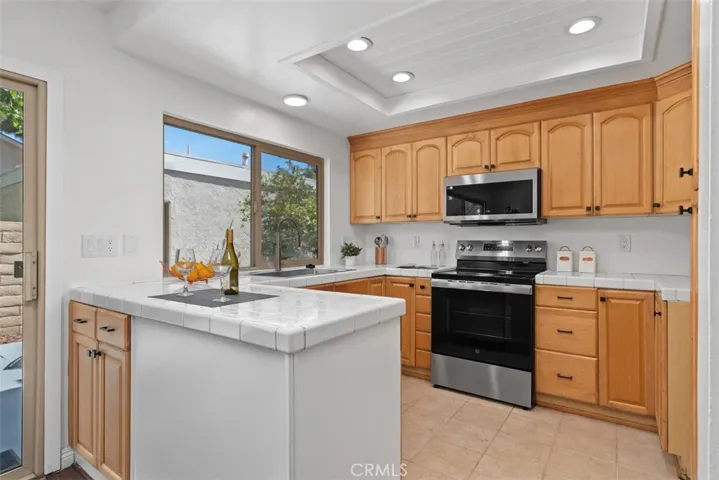 2 Snapdragon, Irvine, California 92604