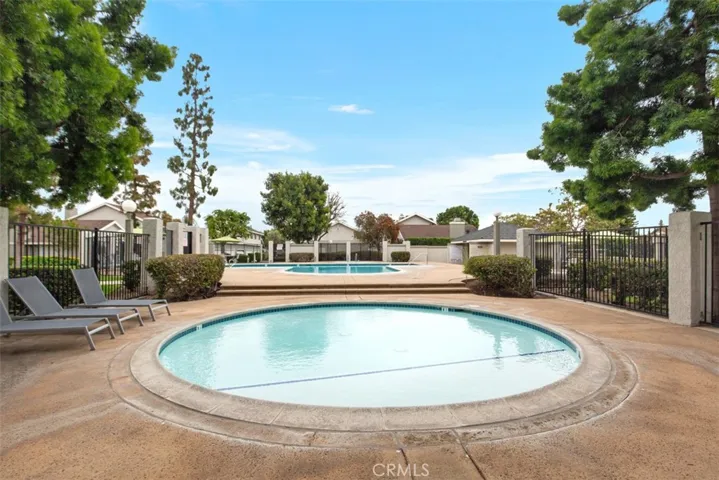 2 Snapdragon, Irvine, California 92604