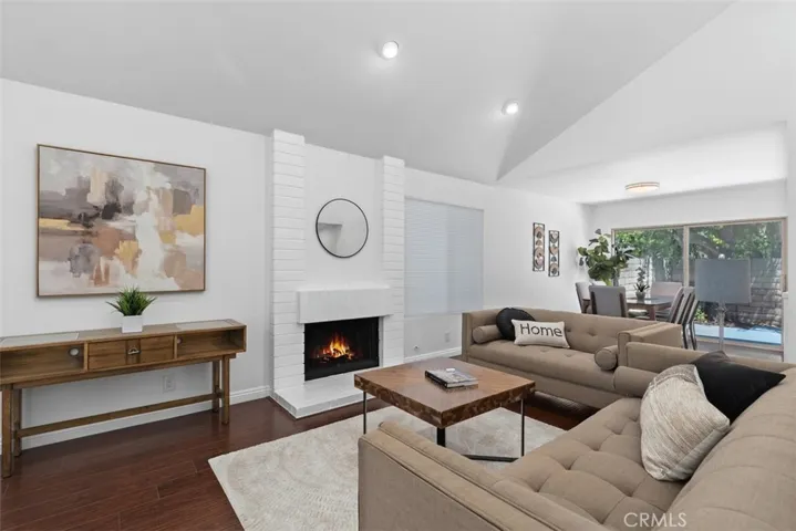 2 Snapdragon, Irvine, California 92604