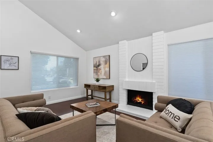 2 Snapdragon, Irvine, California 92604