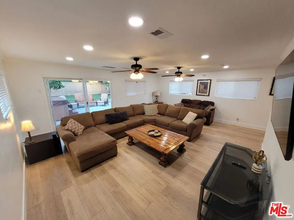 Family Room1