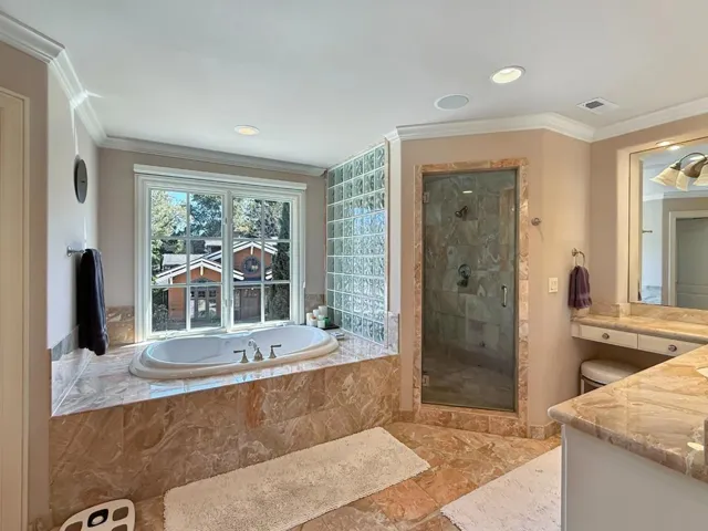 1526 Hillview Drive, Los Altos, California 94024