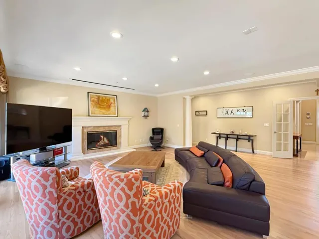 1526 Hillview Drive, Los Altos, California 94024