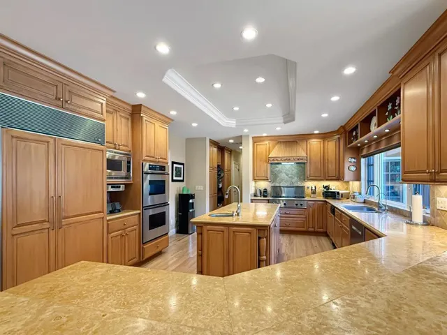 1526 Hillview Drive, Los Altos, California 94024