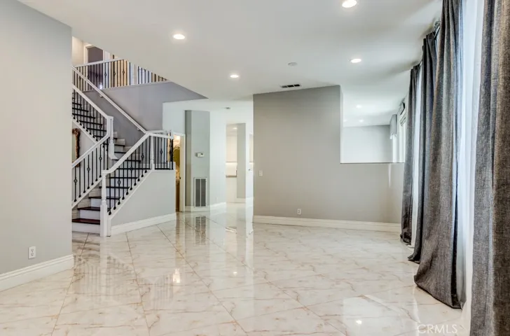 8 Zinnia, Irvine, California 92618
