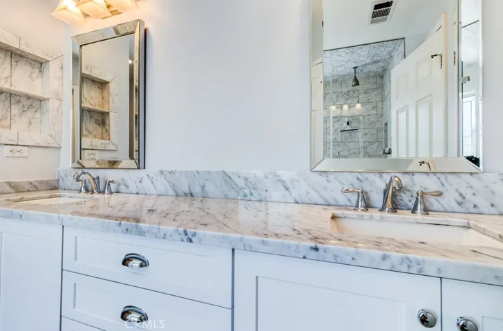 8 Zinnia, Irvine, California 92618