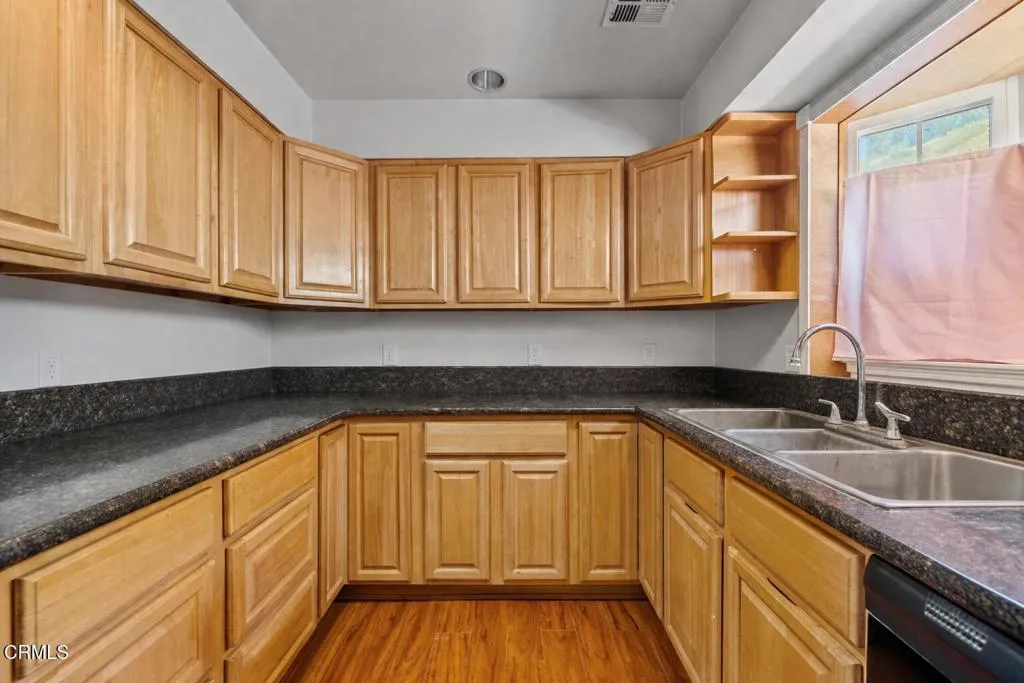 Kitchen 1 Pic keep