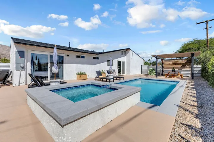 485 W Tramview, Palm Springs, California 92262