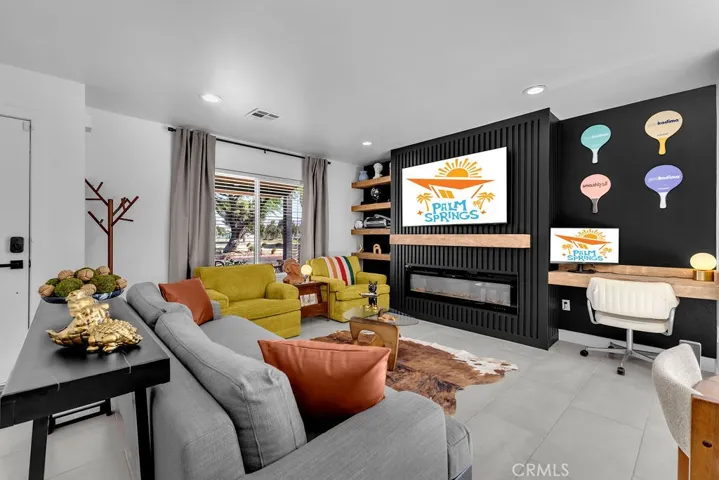 485 W Tramview, Palm Springs, California 92262