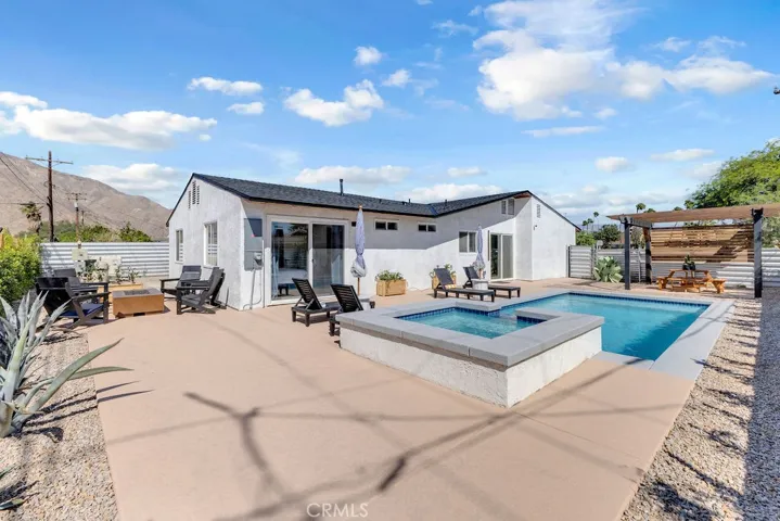 485 W Tramview, Palm Springs, California 92262