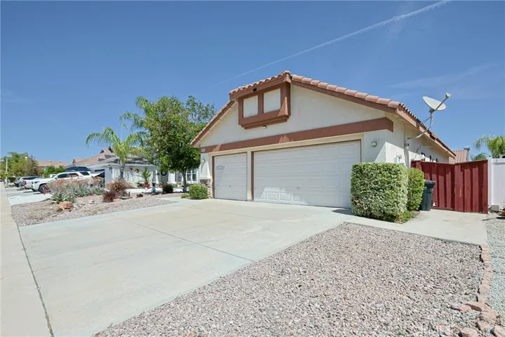18930 Applewood, Lake Elsinore, California 92530