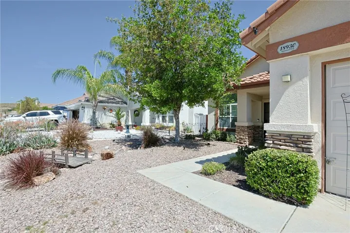 18930 Applewood, Lake Elsinore, California 92530