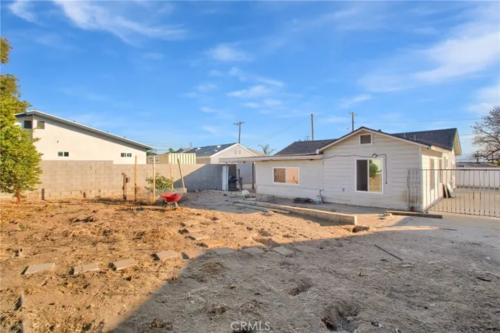 26472 Western Avenue, Highland, California 92346