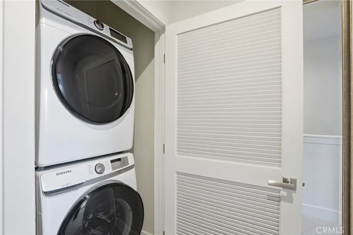 2460 Victoria 104, San Luis Obispo, California 93401