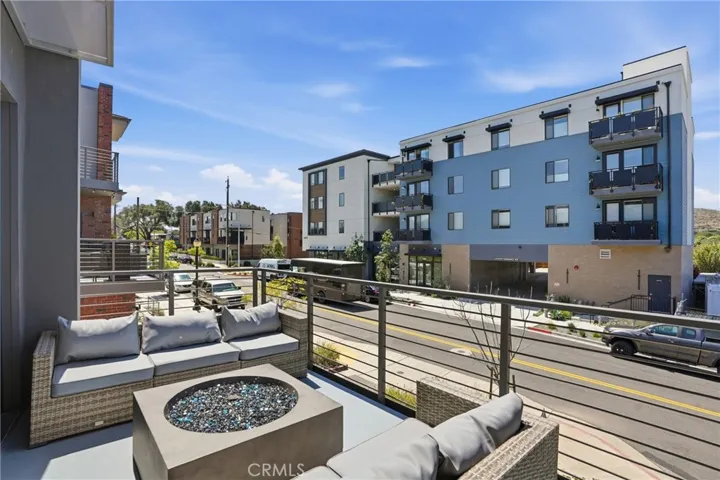 2460 Victoria 104, San Luis Obispo, California 93401