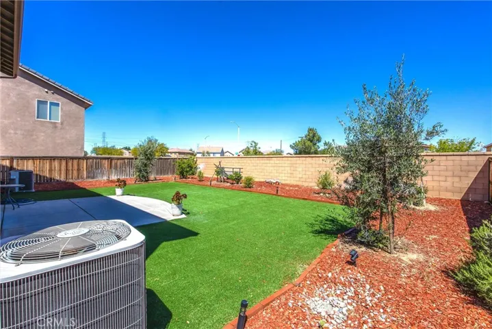 14126 Tiger Lily Court, Hesperia, California 92344