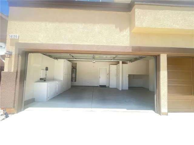 14126 Tiger Lily Court, Hesperia, California 92344