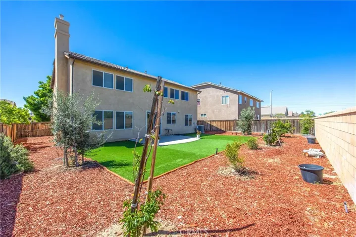 14126 Tiger Lily Court, Hesperia, California 92344