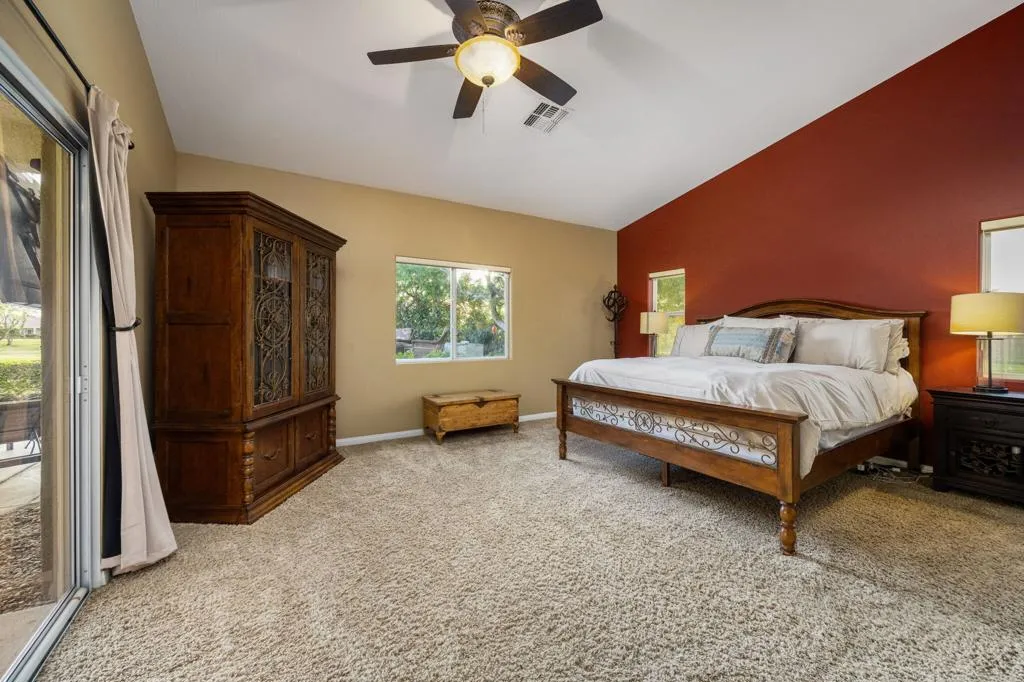 59-web-or-mls-CC_Horseshoe_OPMG0426_059
