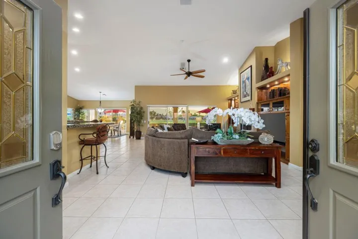 32-web-or-mls-CC_Horseshoe_OPMG0426_032