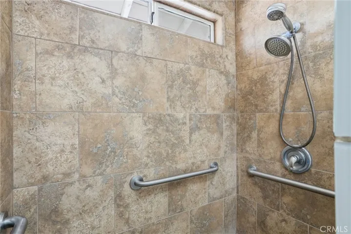 444 Calle Bonita, Santa Maria, California 93455