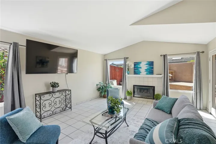 LIVING ROOM-VAULTED CEILING & FIREPLACE