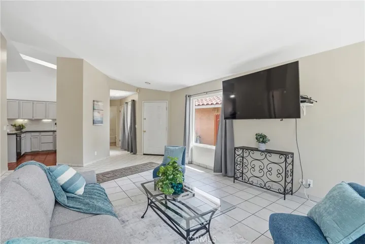 LIVING ROOM TO KITCHEN