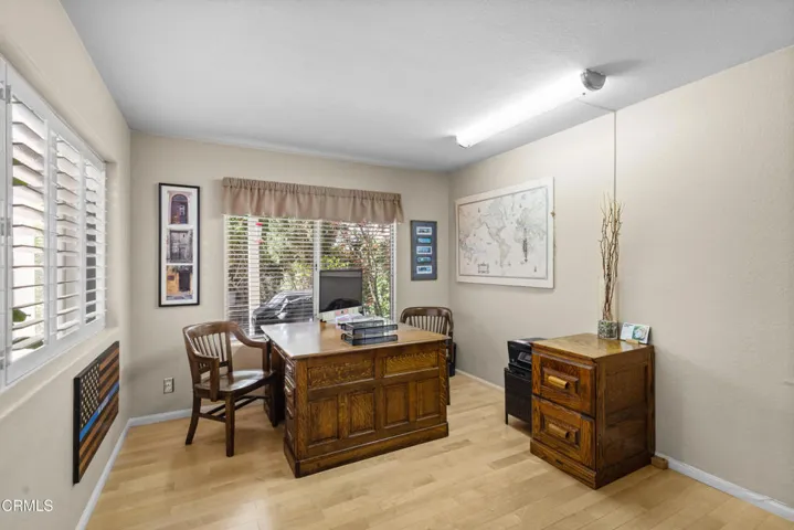 Office 1