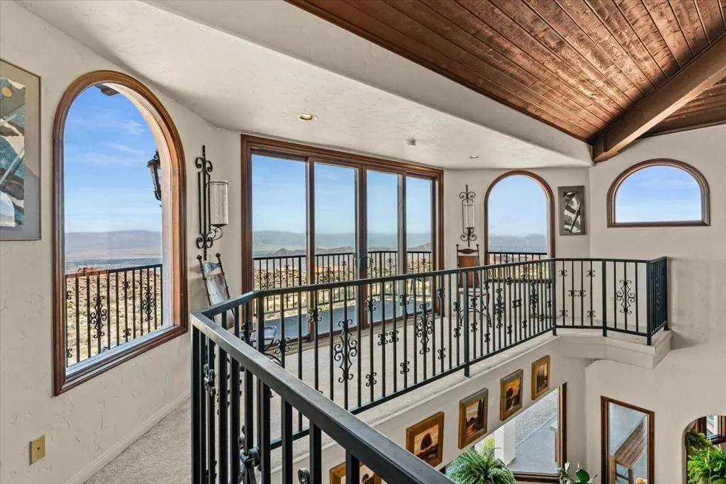 Decorative Railing, Exposed Wood Beam